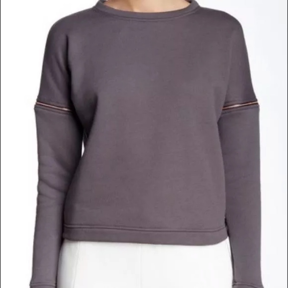 Gray sweatshirt by Lime & Vine. Size large